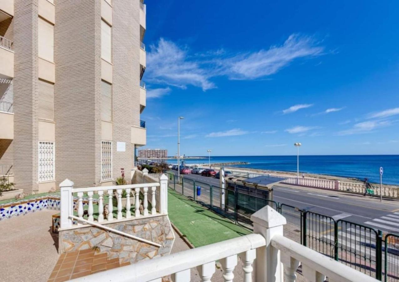 Apartament Lemon Torrevieja Bagian luar foto