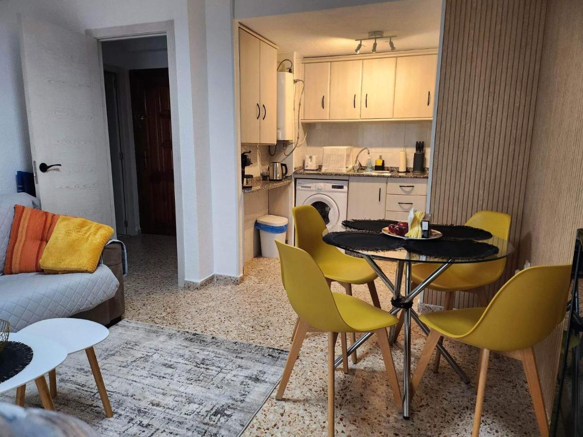 Apartament Lemon Torrevieja Bagian luar foto